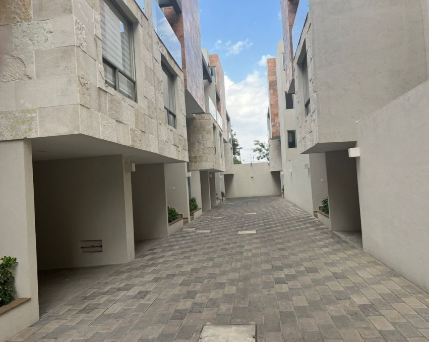 Casa en venta para estrenar en Heroes de Padierna
